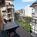 Guest house Diamandievi 3*