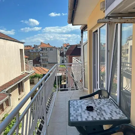 Diamandievi Nesebar