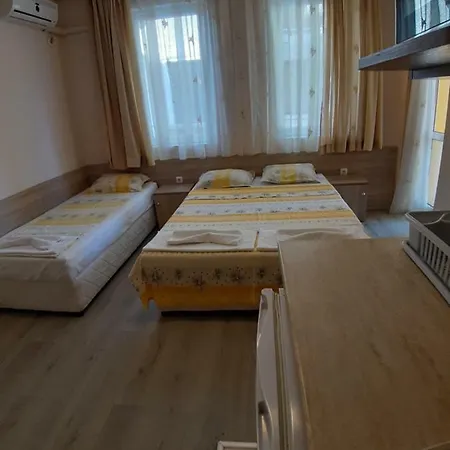 Diamandievi Gasthuis 3*