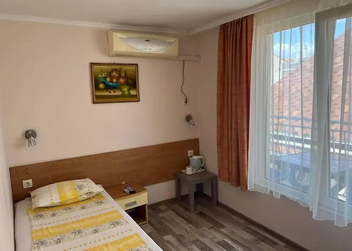 Diamandievi Πανσιόν